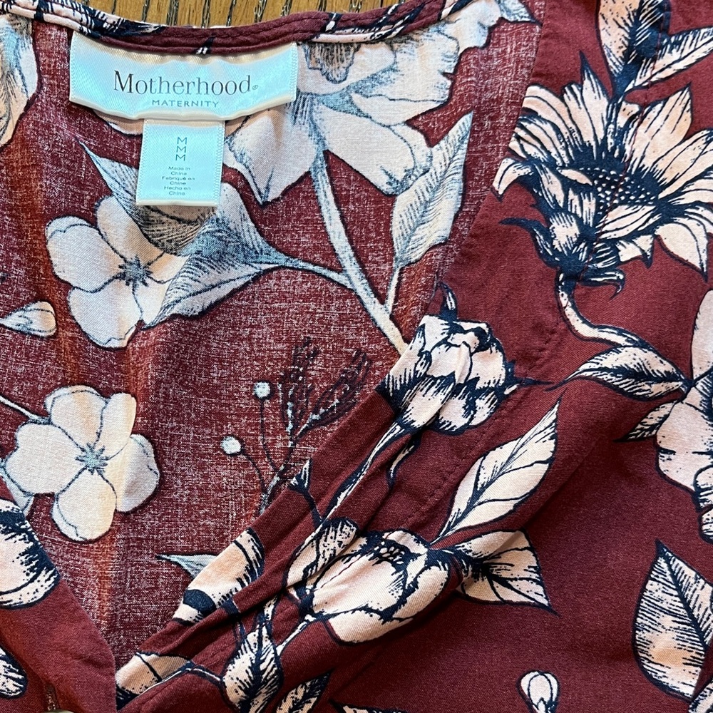 Motherhood Maternity Floral Blouse Bundle - Size M - Picture 2 of 6